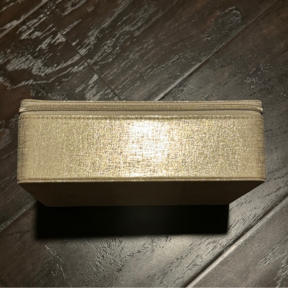 💎 New! Christian Dior Prestige Gold Lame’ Monogram Storage Case - Picture 5 of 10